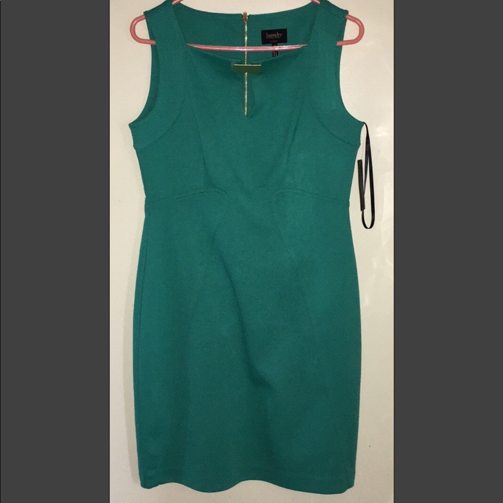 Blue-green fitted dress